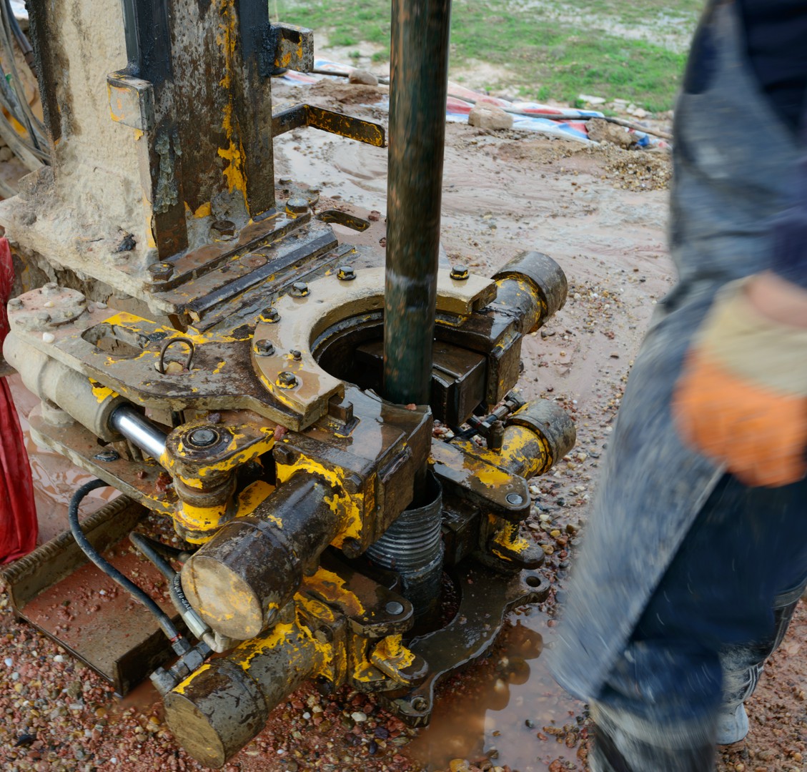 Technologia wiertnicza w trudnych warunkach terenowych